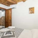 Bed And Terrace Caterina بوناي