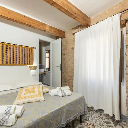 Pensionat Bed And Terrace Caterina 3*